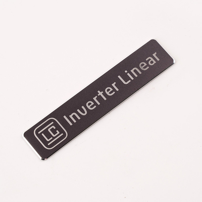 Logo metallico personalizzato Produzione di segnali metallici ecologici con installazione OEM