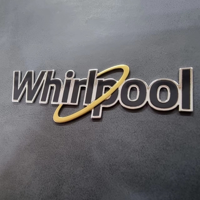 Personalizzazione professionale di loghi in metallo Logo personalizzato e produzione di alluminio da OEM