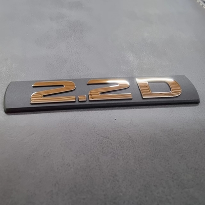Logo personalizzato Logo auto in metallo accettato L'aggiunta perfetta alla tua strategia di branding
