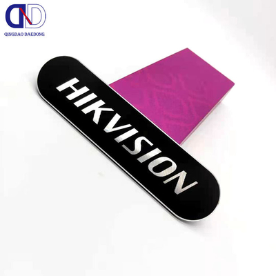 OEM Audio Equipment Nameplate Badge con materiale metallico eco-compatibile
